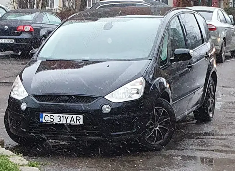 De vînzare Ford Smax 2.0 monovolum 7 locuri