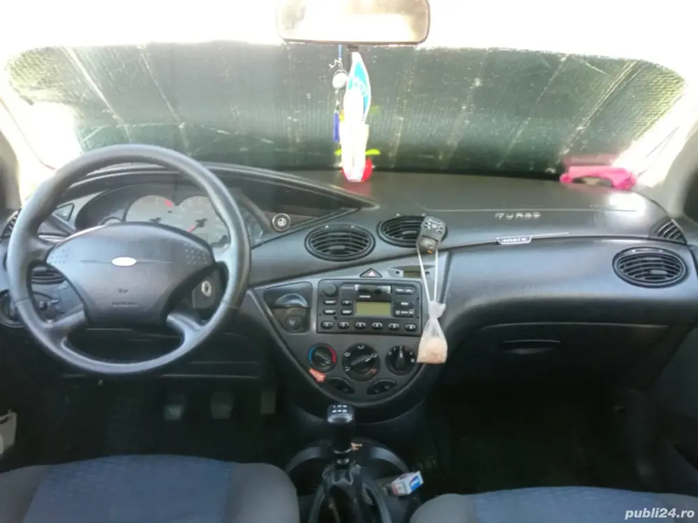 Vând Schimb Ford Focus Mk1