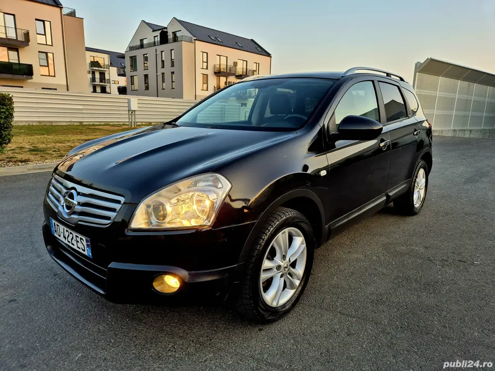 Nissan Qashqai+2 Xtronic