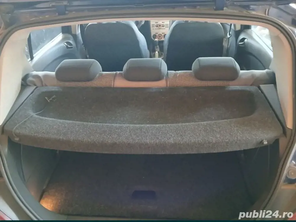 Polita Portbagaj Opel Corsa D 