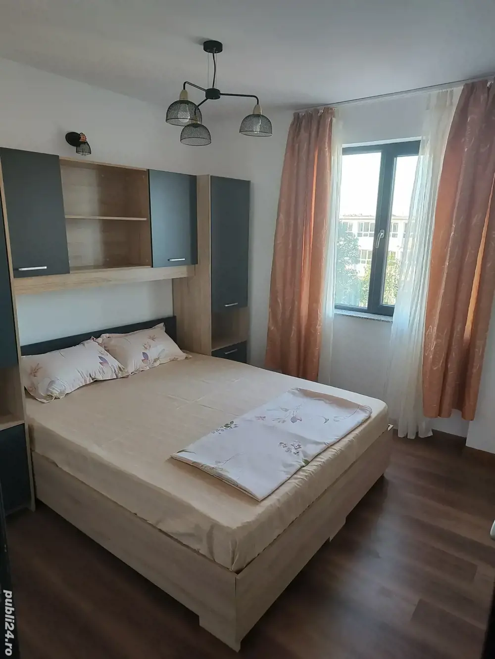 Cazare Mangalia la 6 minute de plaja +parcare