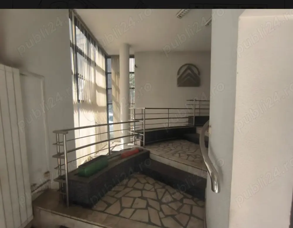 Vanzare spatiu comercial ultracentral, pretabil clinica stomatologica, medical