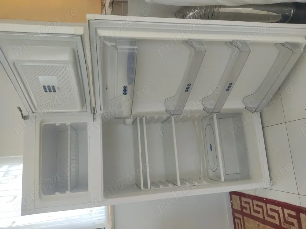 Frigider cu 2 uși Whirlpool WTE 2211 W 