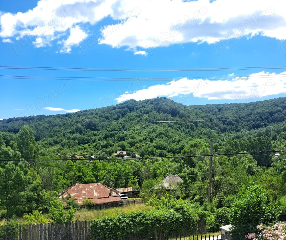 Particular vand teren 700 metri in intravilanul comunei Valcanesti, PH