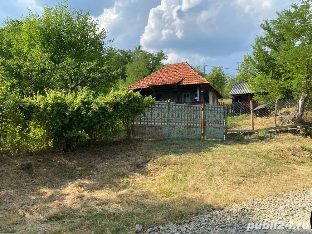 Vand casa Batraneasca