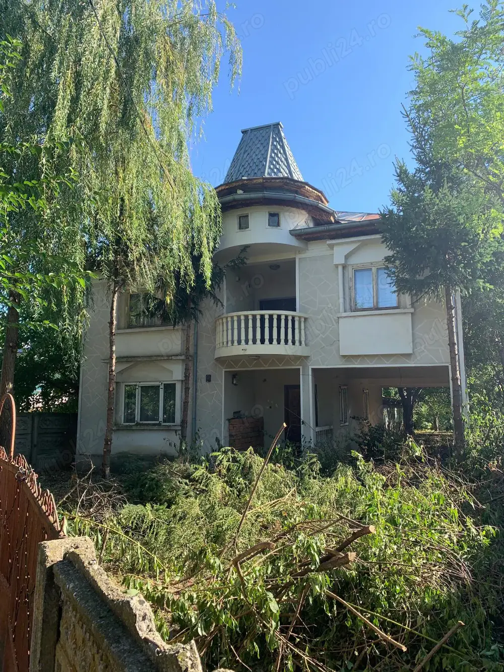 Casa spatioasa cu etaj mobilata complet , teren 2500mp Dulceanca, Vedea, Teleorman 68 000 