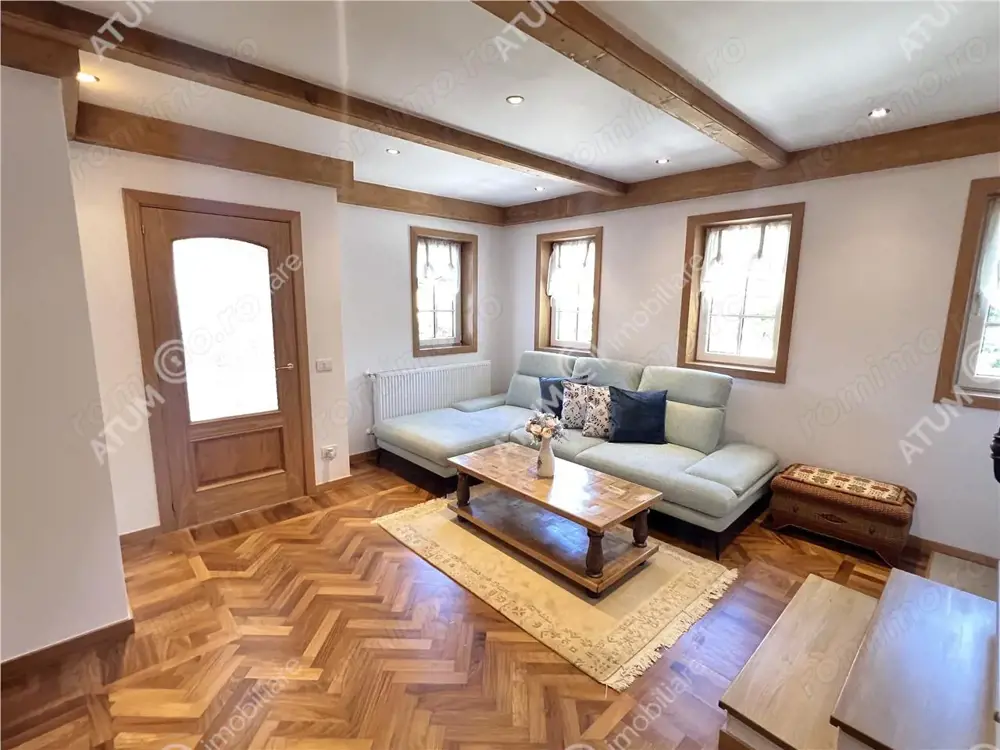 Casa individuala cu 3 camere 2 bai si teren 172 mp situata in Sibiel