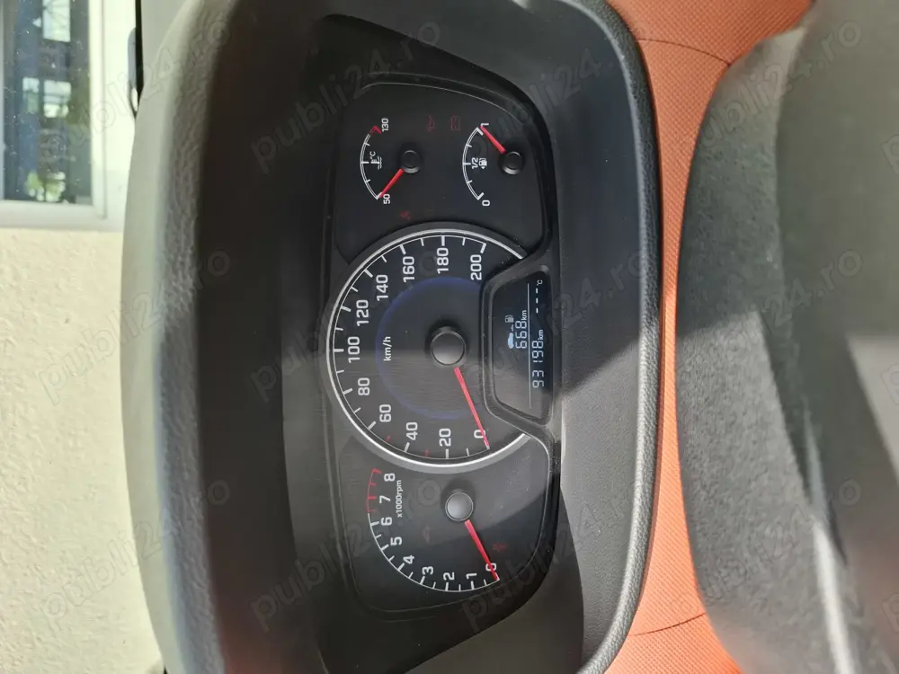 Vând Hyundai i10.75kw Vând Hyundai i10.75kw