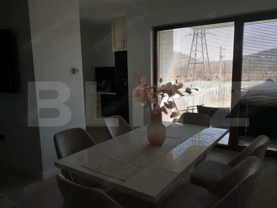 Apartament de 3 camere ultrafinisat, 74 mp utili, Calea Moldovei 