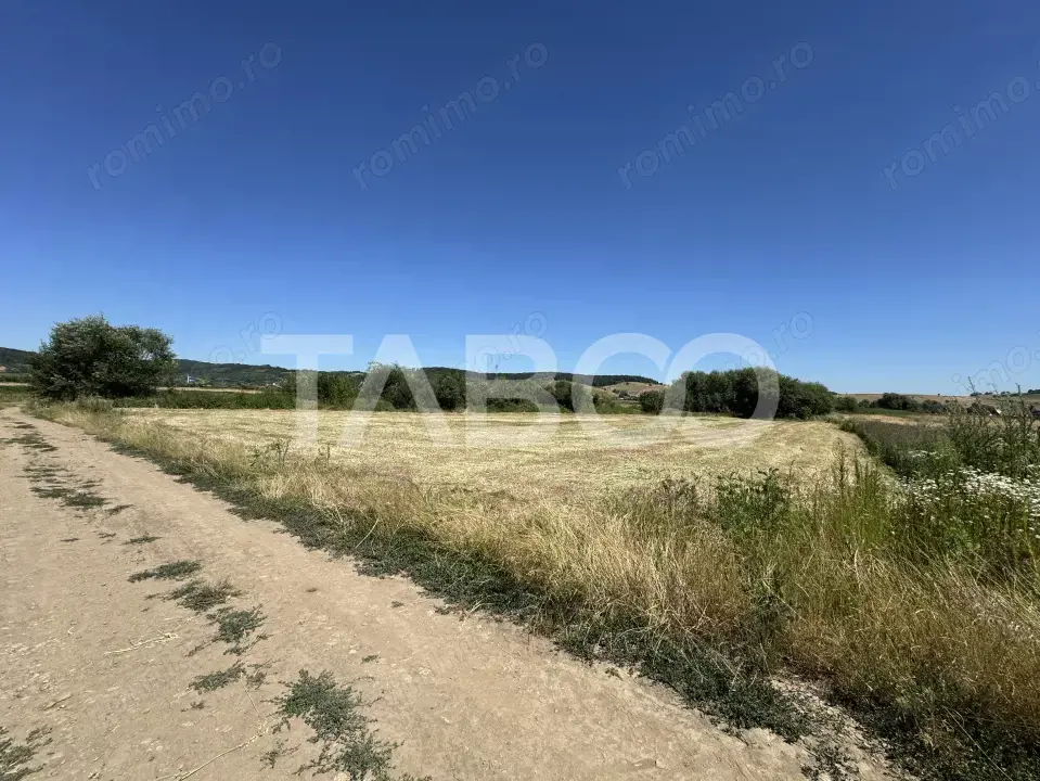 Teren intravilan 3752 mp parcelabil zona fostelor sere Cristian Sibiu