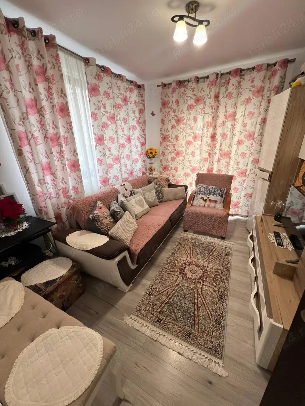 Păcurari. Apartament 3 camere decomandat, 76 mp. utili+8 mp. balcon, cu LOC PARCARE