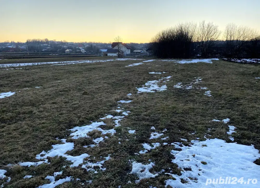 Pamant intravilan - loc de casa oras Liteni