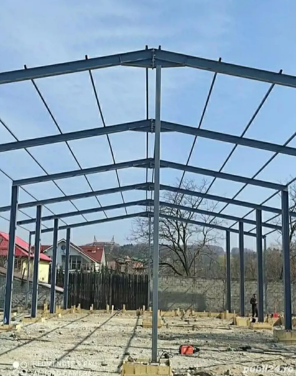 vând hală metalică la preț de producător