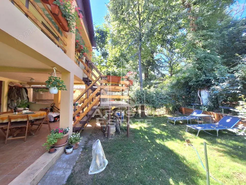 Cabana cu 3 camere, 392 mp teren, 3 Insule