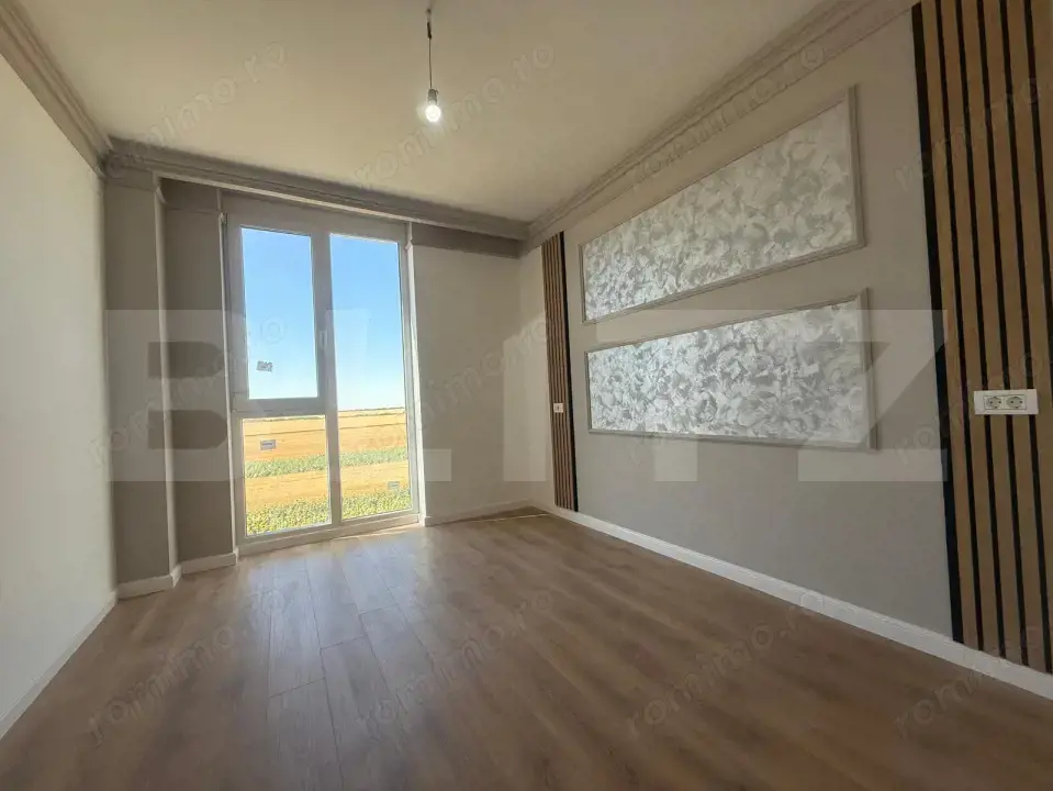 Apartament de vânzare, cu 3 camere, 55 mp, zona Torontalului 
