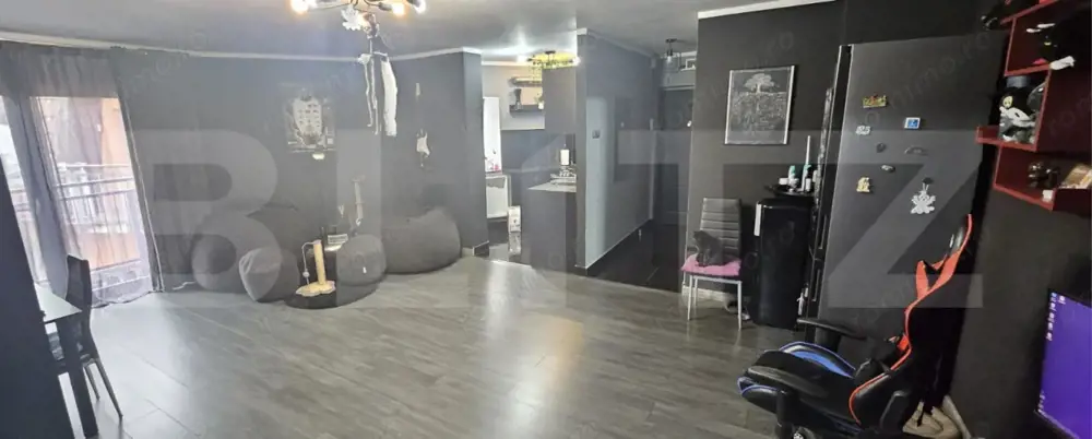 Apartament cu 3 camere, mobilat și utilat, în zonă liniștită