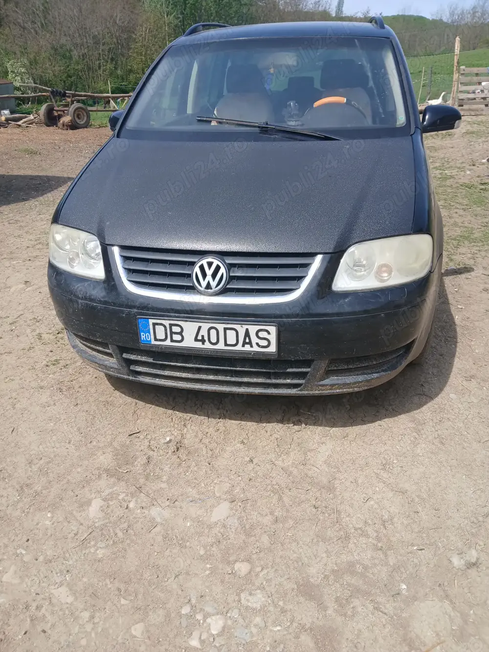 Vând mașină  Volkswagen turan Vând mașină  Volkswagen turan