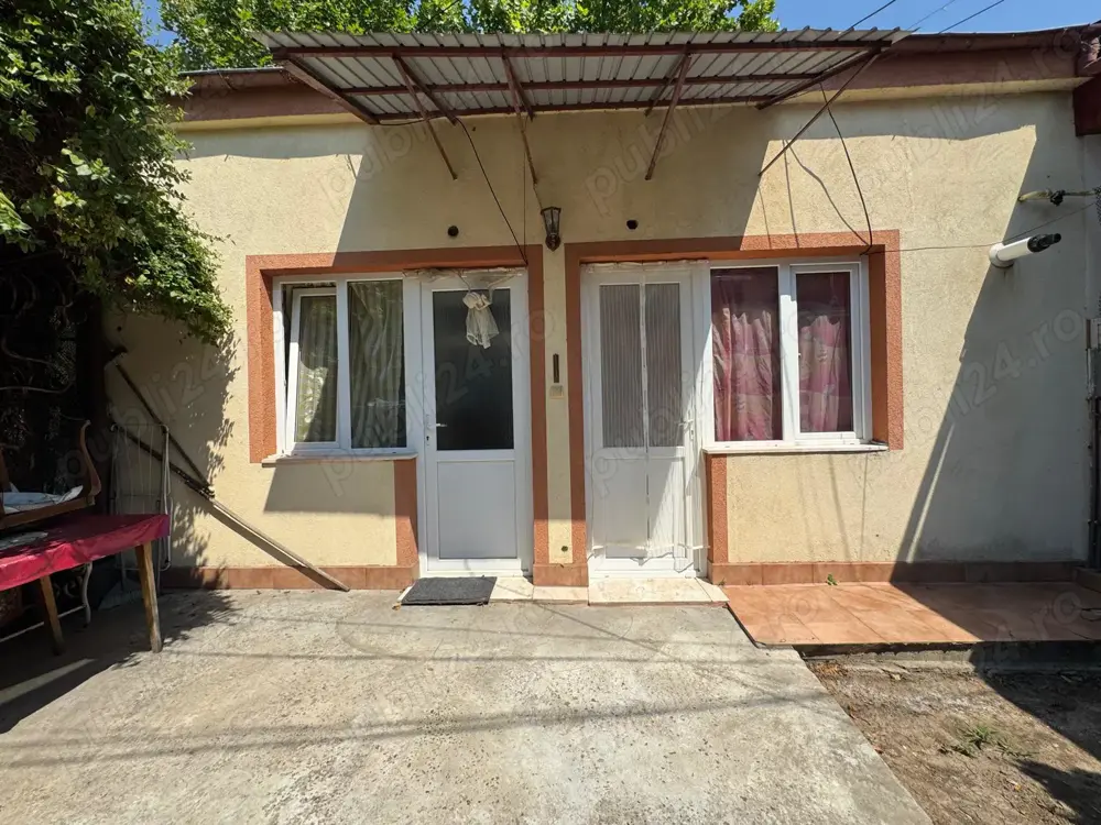    53.500 euro, NEGOCIABIL, 2 camere, 47mp, ZONA CENTRALA