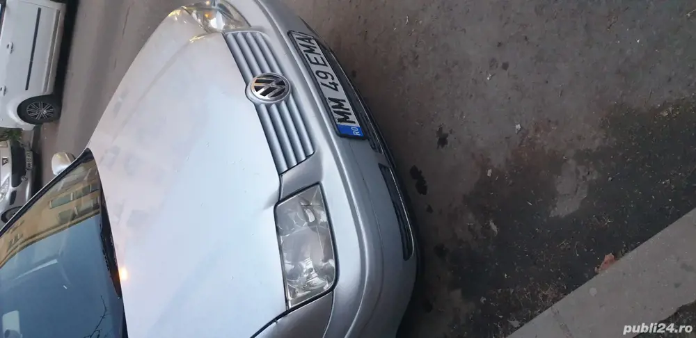 Vând sau schimb Bora 2002 131 CP