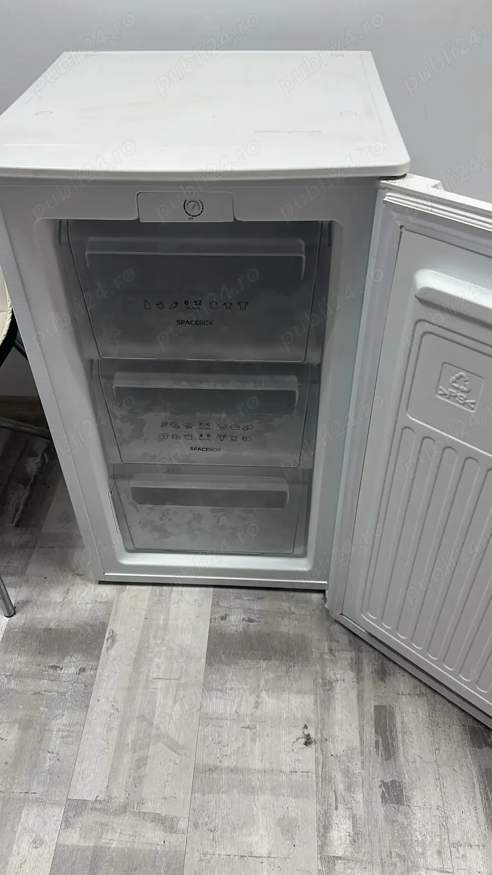 Vand congelator cu 3 sertare functie frigider si congelator 