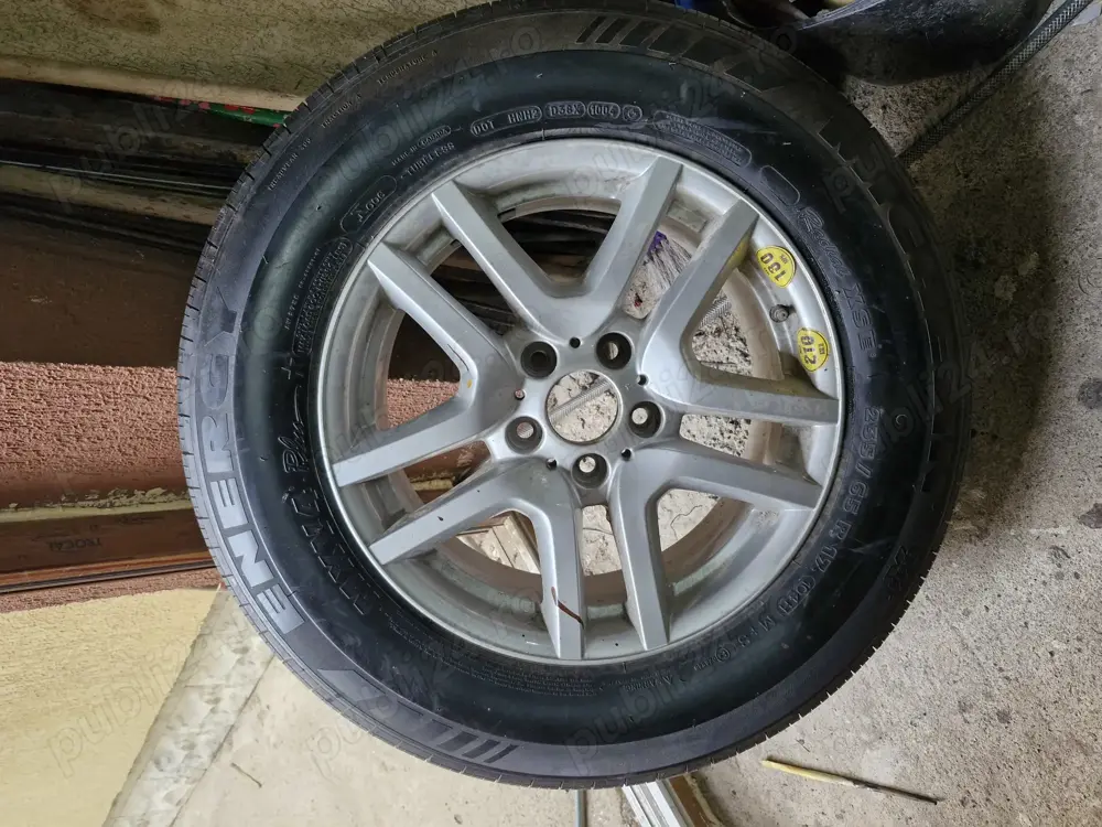 Cauciuc cu janta bmw 235 65 17