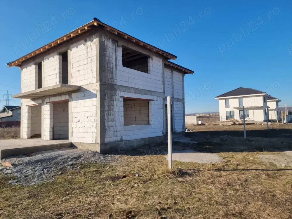 Atenție ! Casa la roșu !