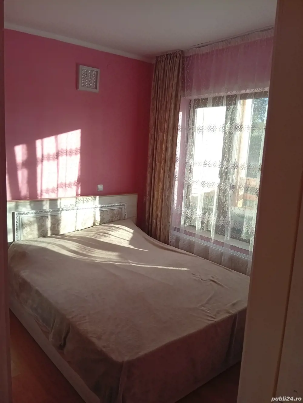 vând casă în Comuna Nanov 