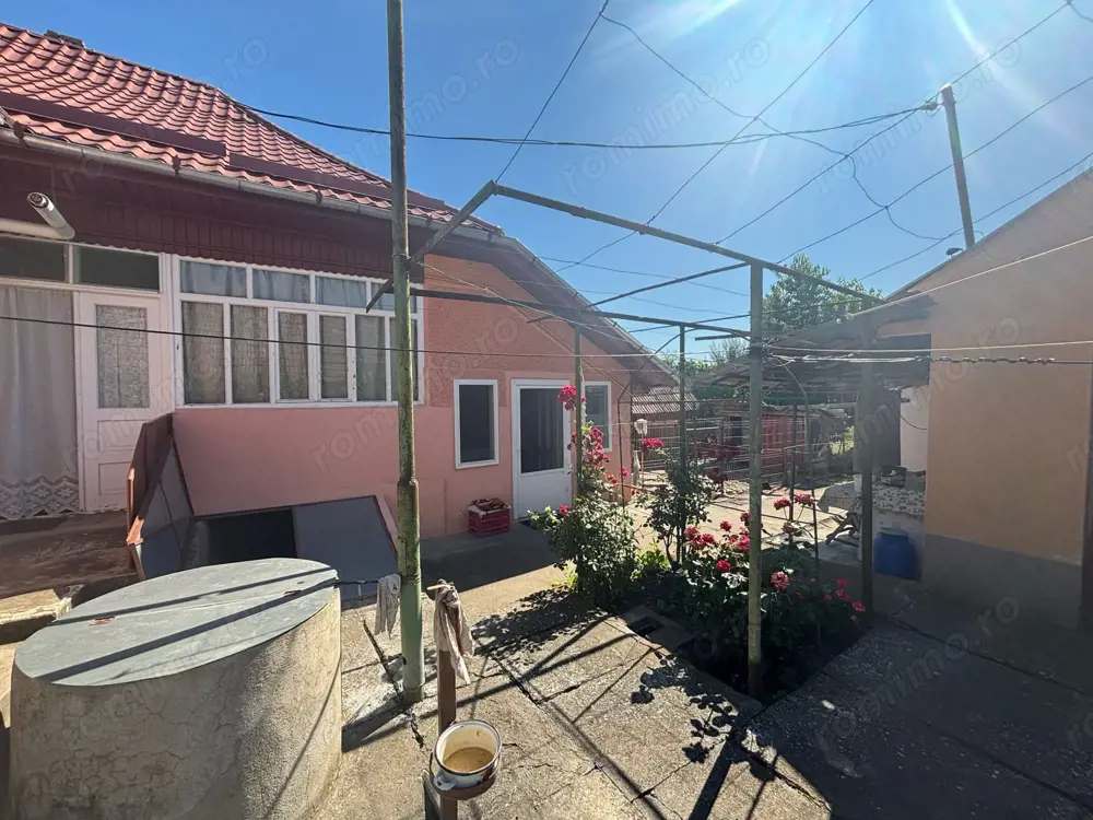 Sancraiu de Mures - Vanzare casa 3 camere - Str. Delureni