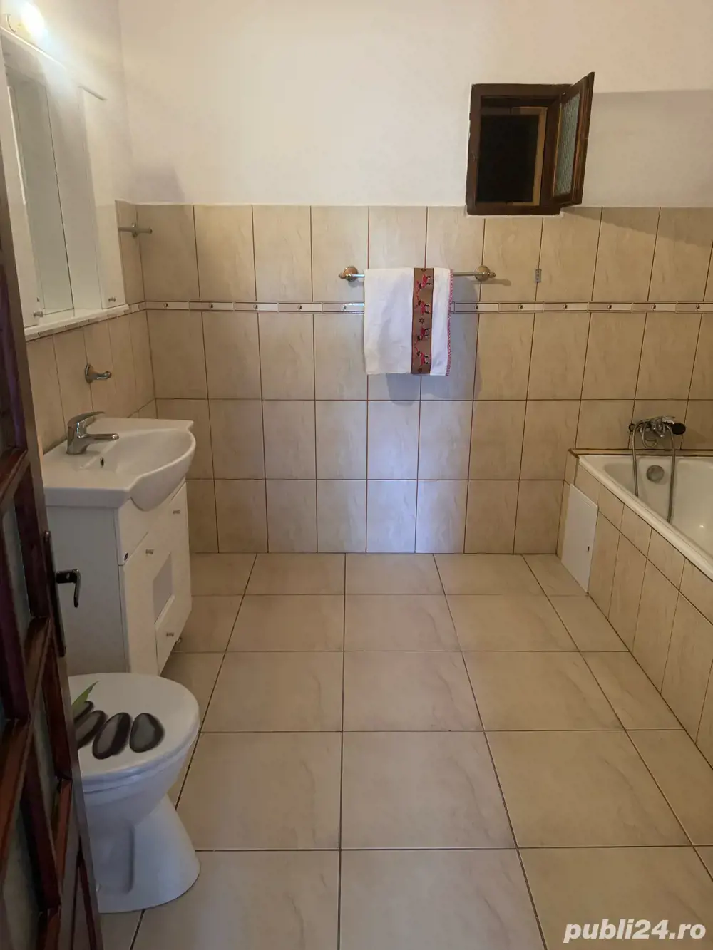 Vand sau schimb casa in Timisoara