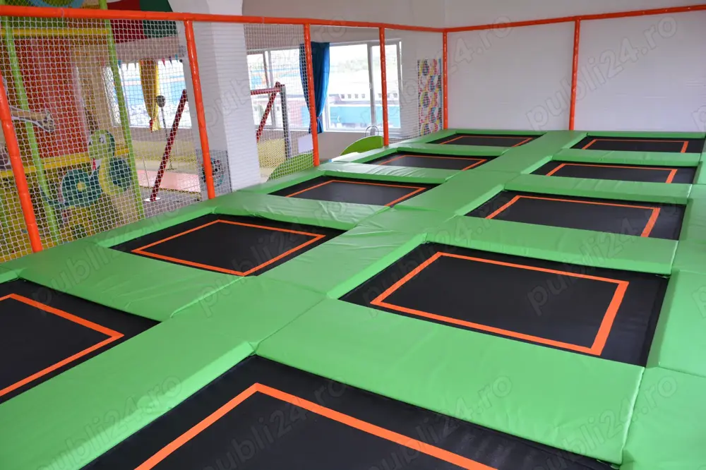 Vand Complex de 10 trambuline