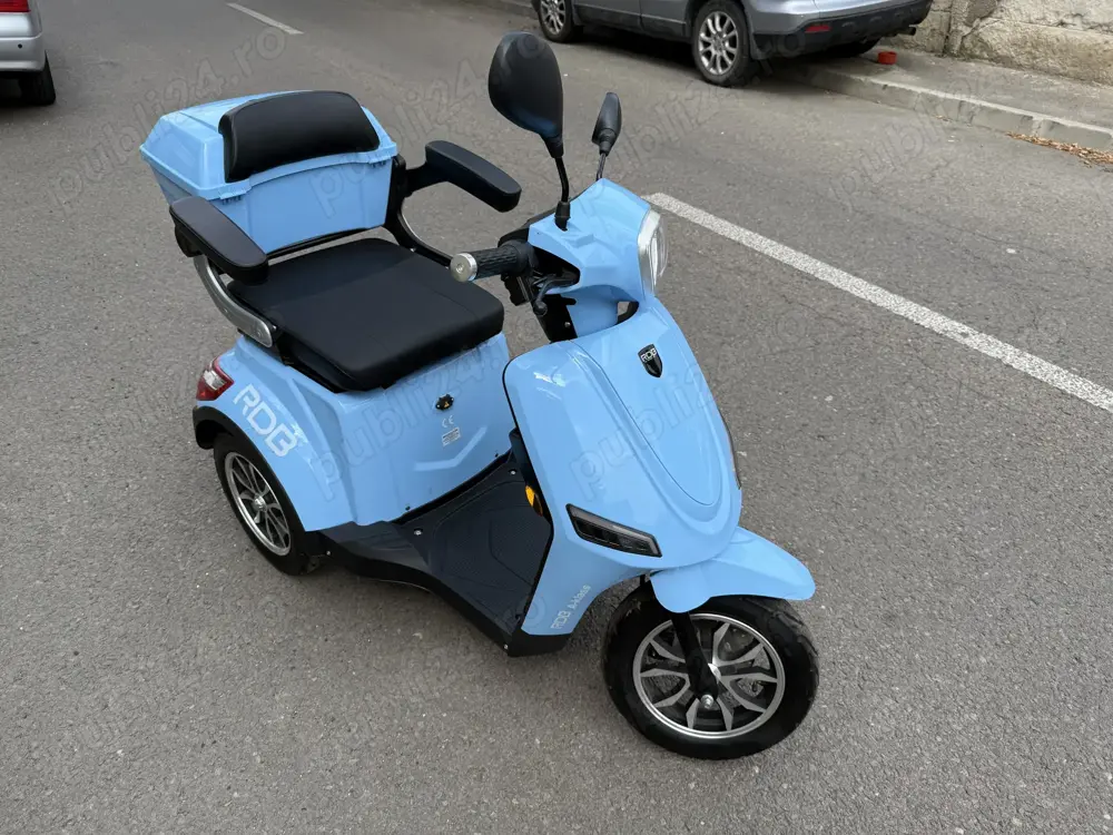 Triciclu electric nou