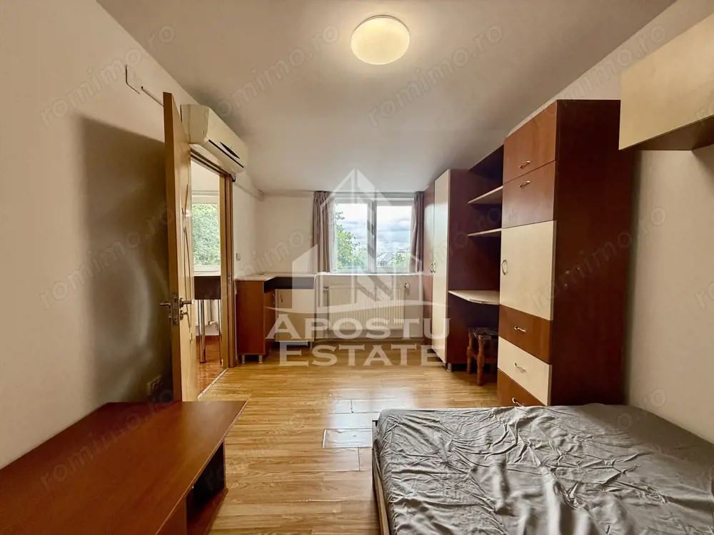 Apartament o camera, bucatarie inchisa,  zona Telegrafului
