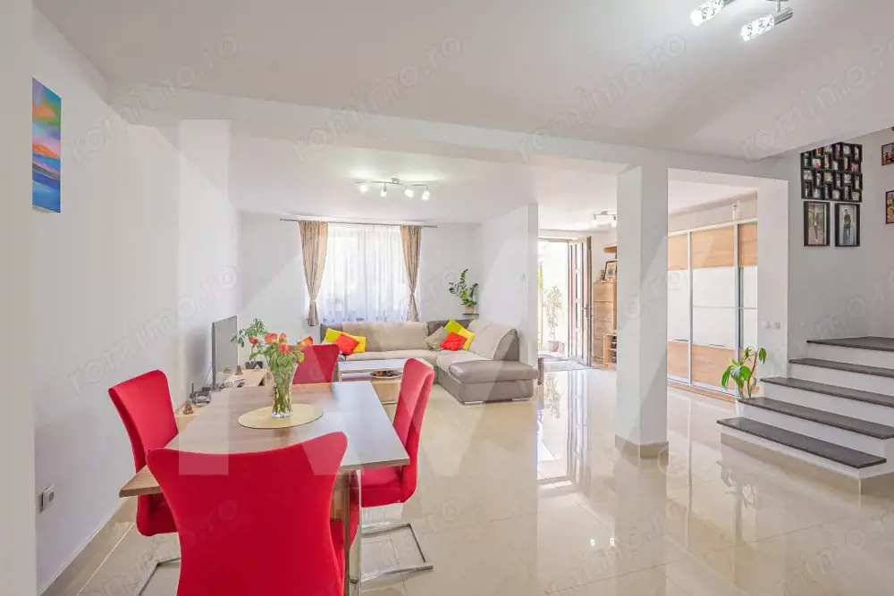 Casă 4 camere, 188 mp curte - Cartier Guşteriţa, Sibiu