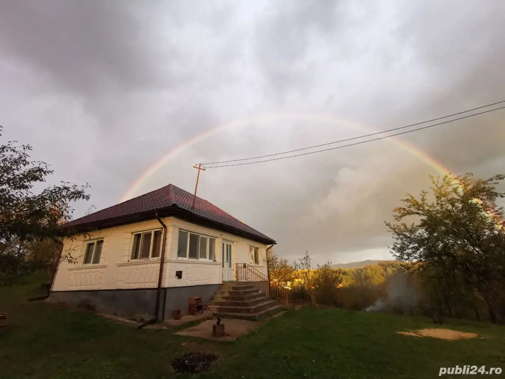 Casă cu 2 cam. Frâncenii boiului Maramureș 