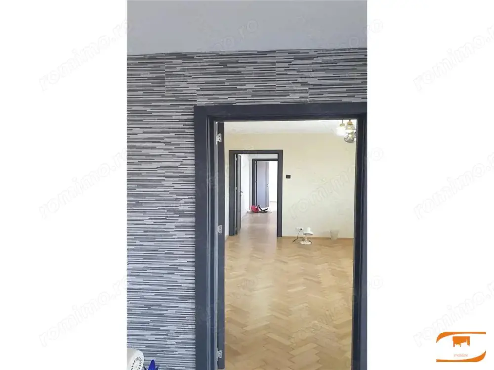 3 cam Circumvalatiunii -Favorit bloc izolat