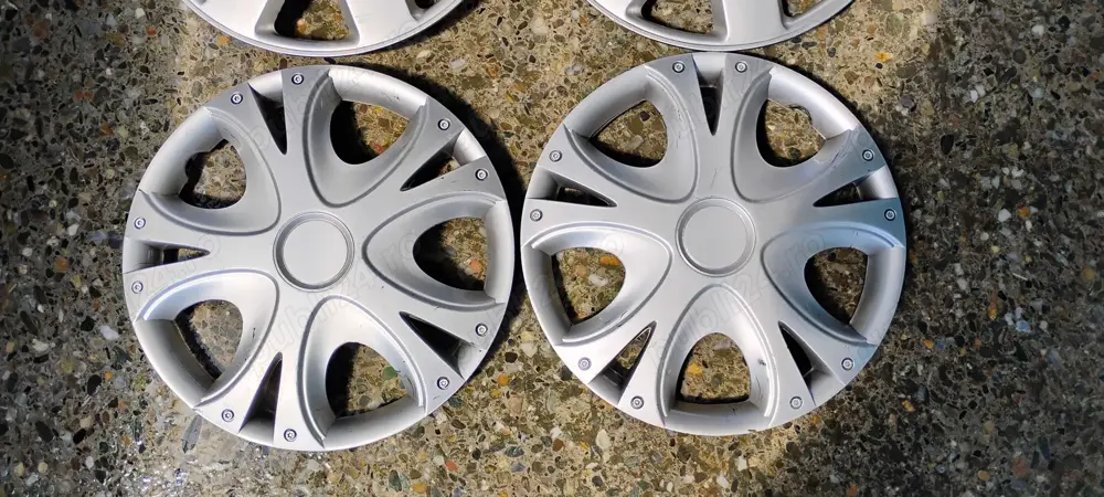 vand Capace jante R15