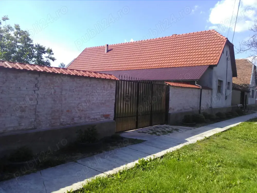 Casă de vânzare Barsa , Arad  Casă de vânzare Barsa , Arad