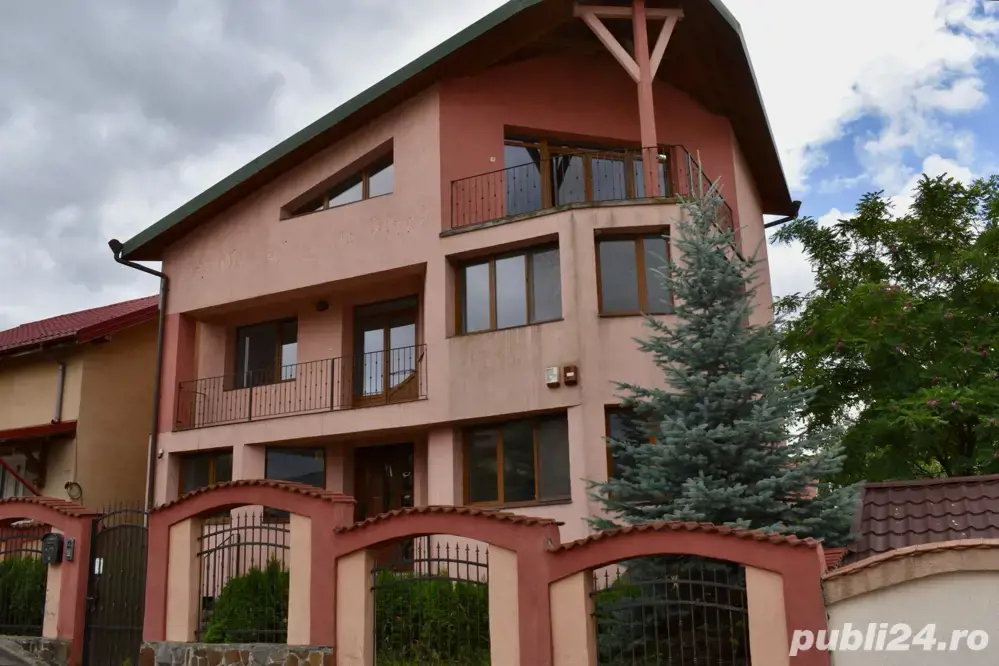 Proprietar vand casa 