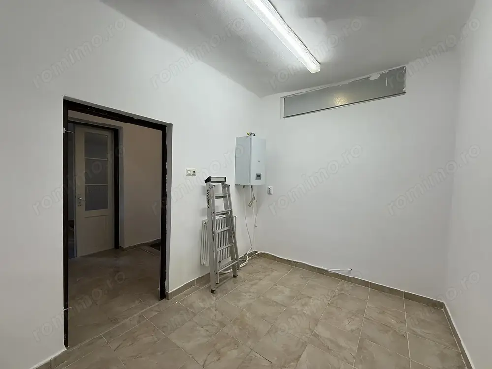 Apartament cu o camera in curte comuna in inima orasului Oradea - IMOBIHOR 