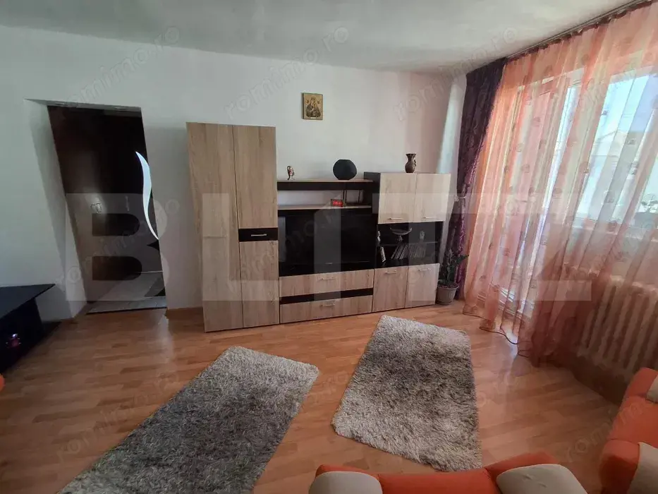 Apartament 2 camere, zona DECEBAL, 45mp 