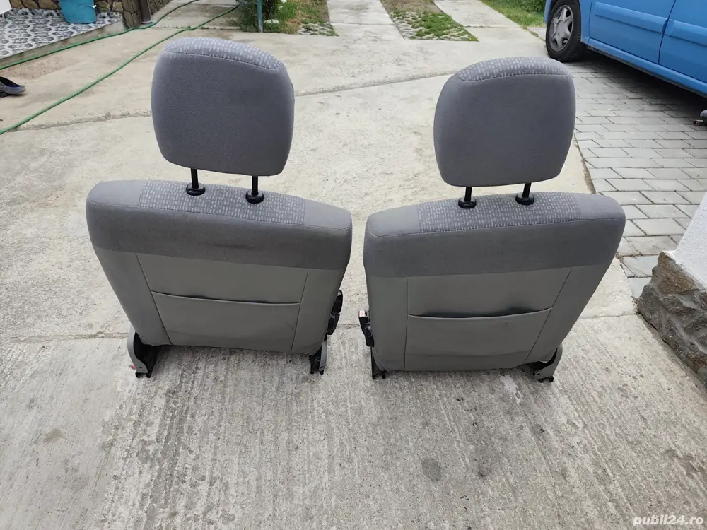 Vand scaune fata Logan MCV 2008