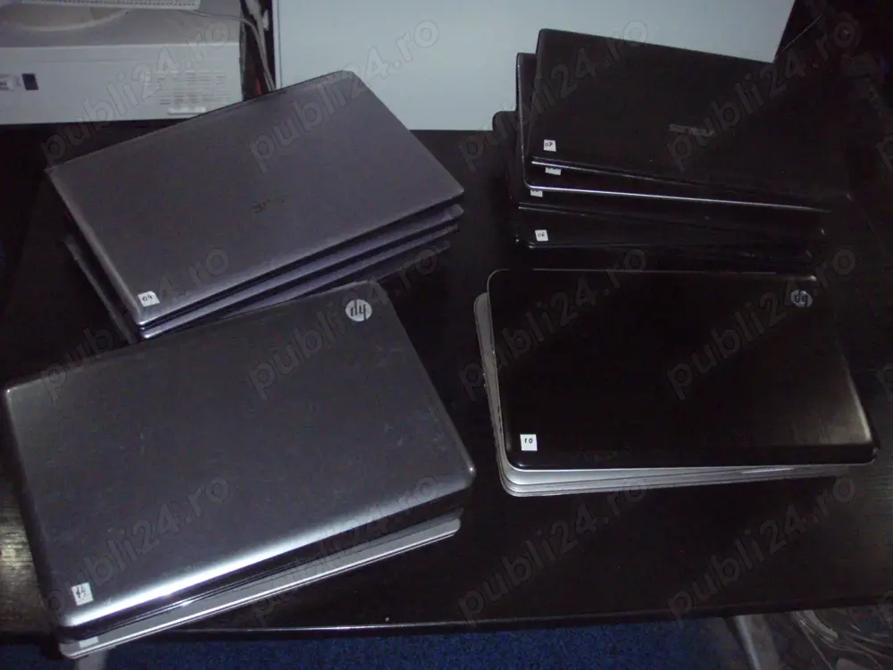 Laptopuri 15.6" 17.3" diverse modele