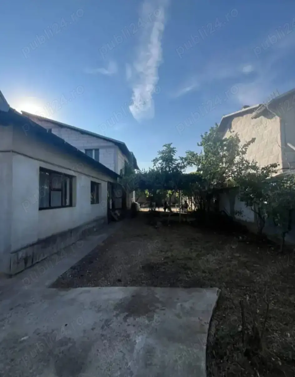 Casa + teren central Ploiesti