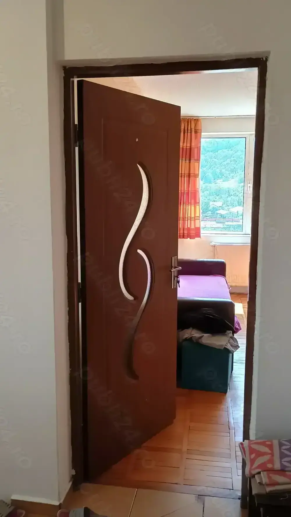 Vand ap.3 camere,decomandat