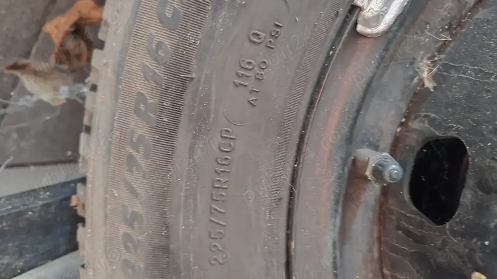 Fiat Ducato Anvelope Michelin 225 75 R16 cu jante de tabla