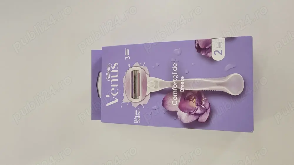 Aparat de ras pentru femei Gillette Venus Breeze + 1 rezerva