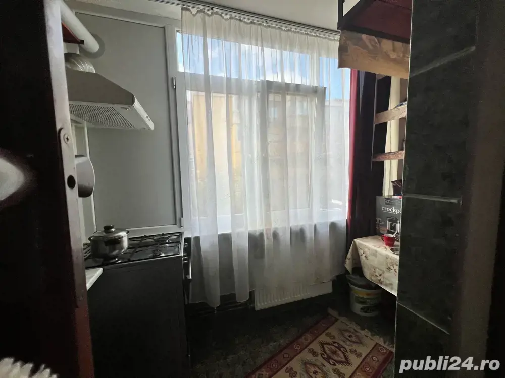 Apartament de vanzare 2 camere, Drobeta Turnu Severin - zona Crihala
