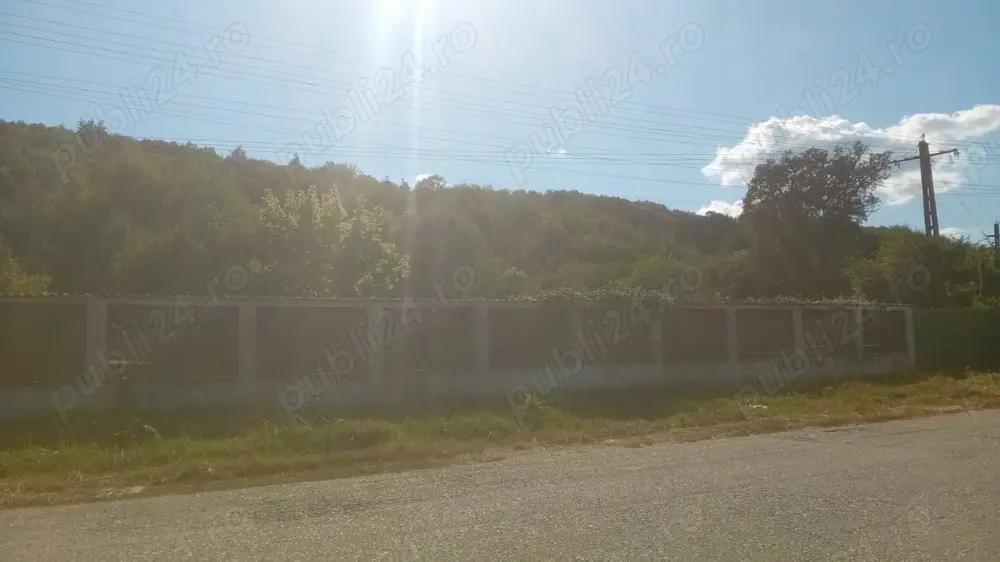 Vind Casa Dumbrăvești  Arges  la doar 15 km de Pitesti