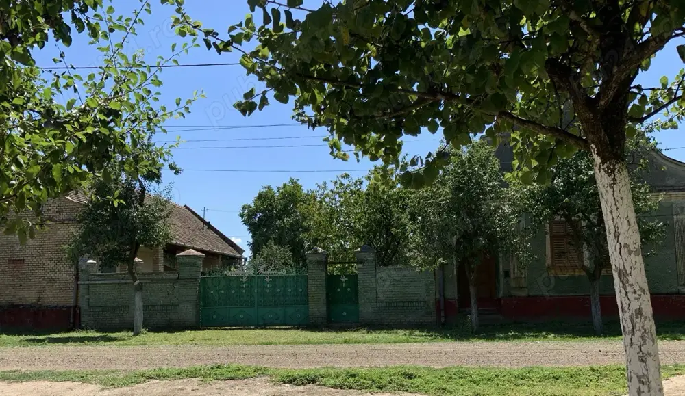 Casă la țară în Uliuc, 20km de Timișoara, Teren 2275mp