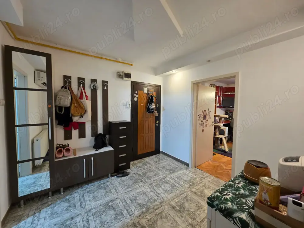 Apartament 3 camere decomandat, Deva - Str. Progresului 65 mp Etaj 4